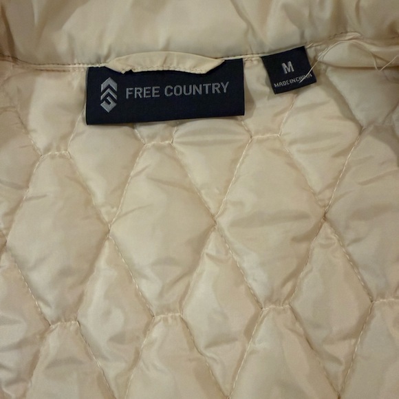 Free Country Quilted Puffer Vest Women’s M Cream Lightweight Zip Outdoor - Picture 4 of 7